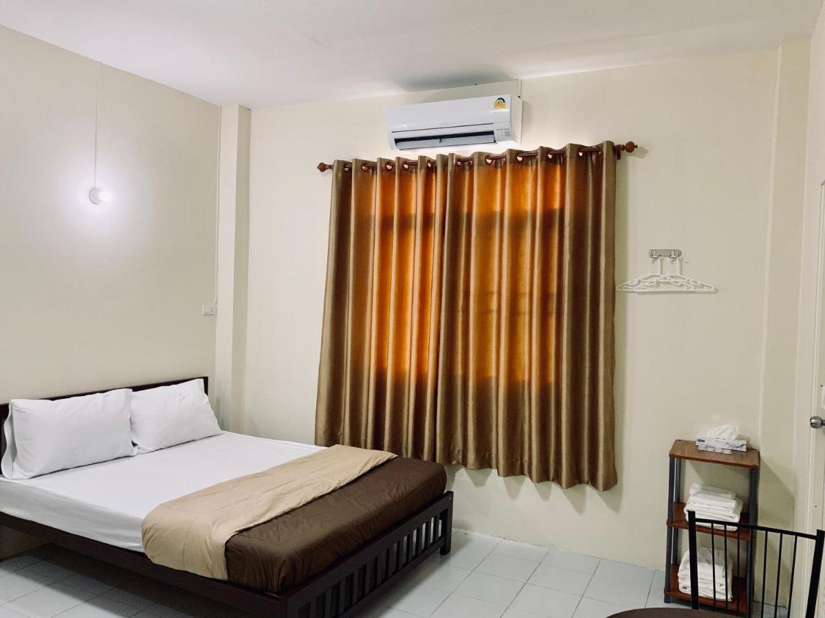 Pd Hostel Bangkok Dış mekan fotoğraf