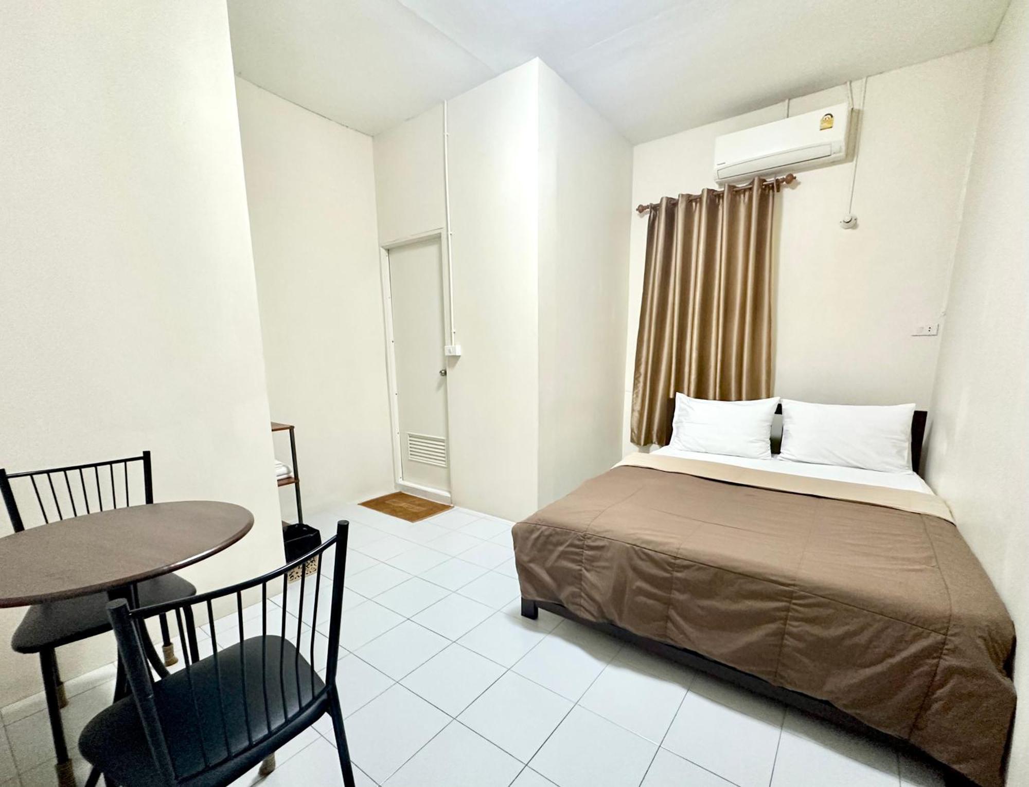 Pd Hostel Bangkok Dış mekan fotoğraf