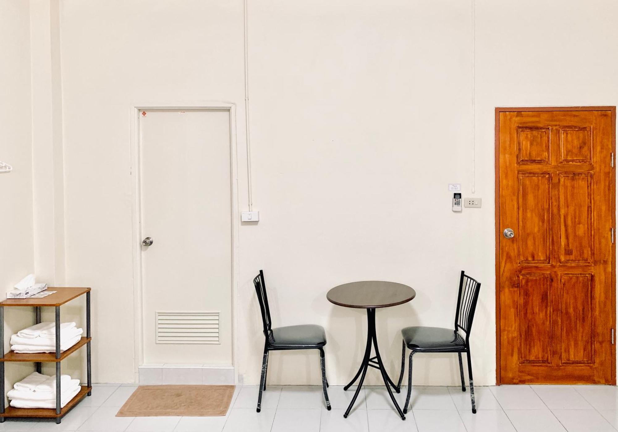 Pd Hostel Bangkok Dış mekan fotoğraf