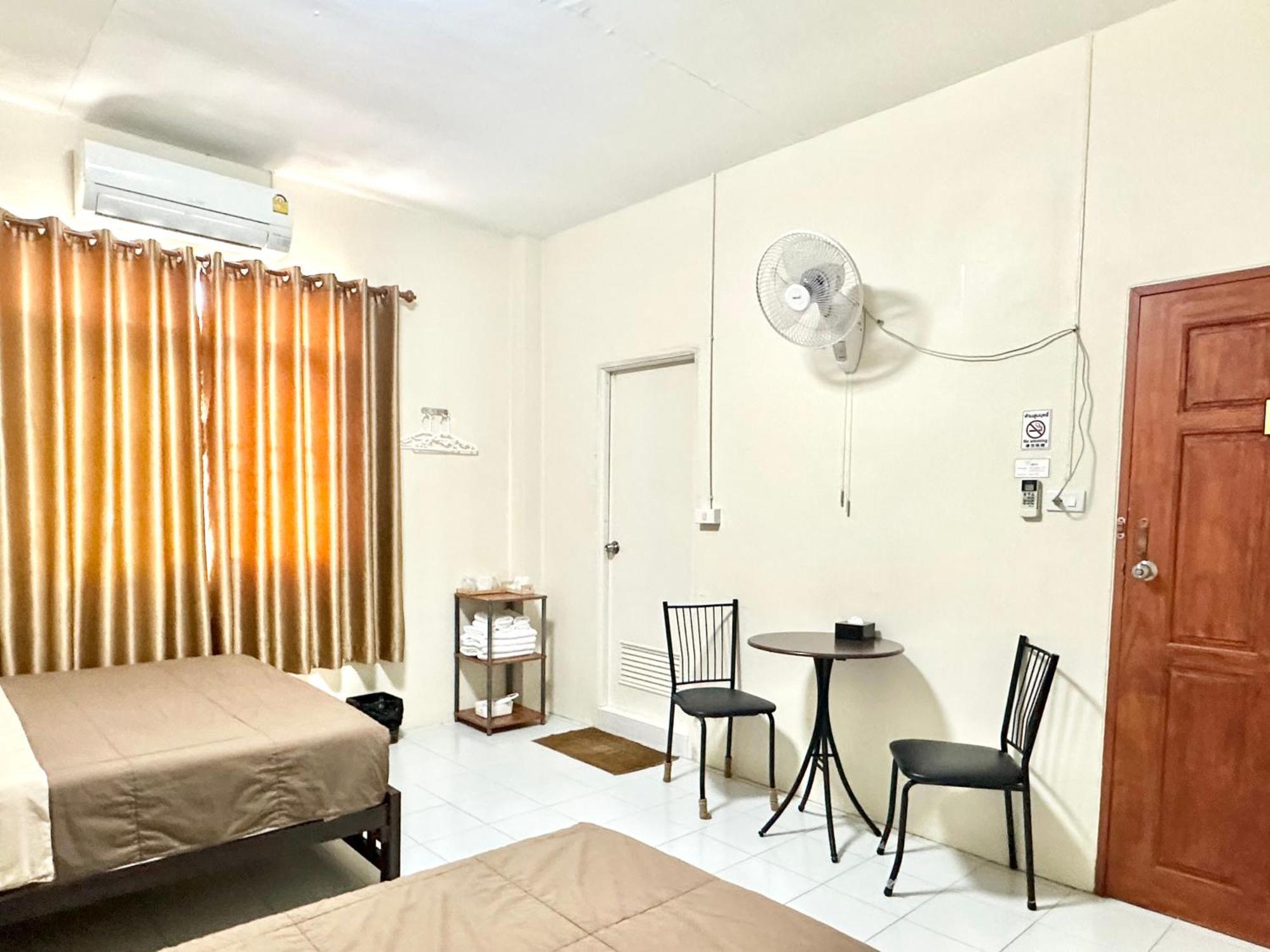 Pd Hostel Bangkok Dış mekan fotoğraf