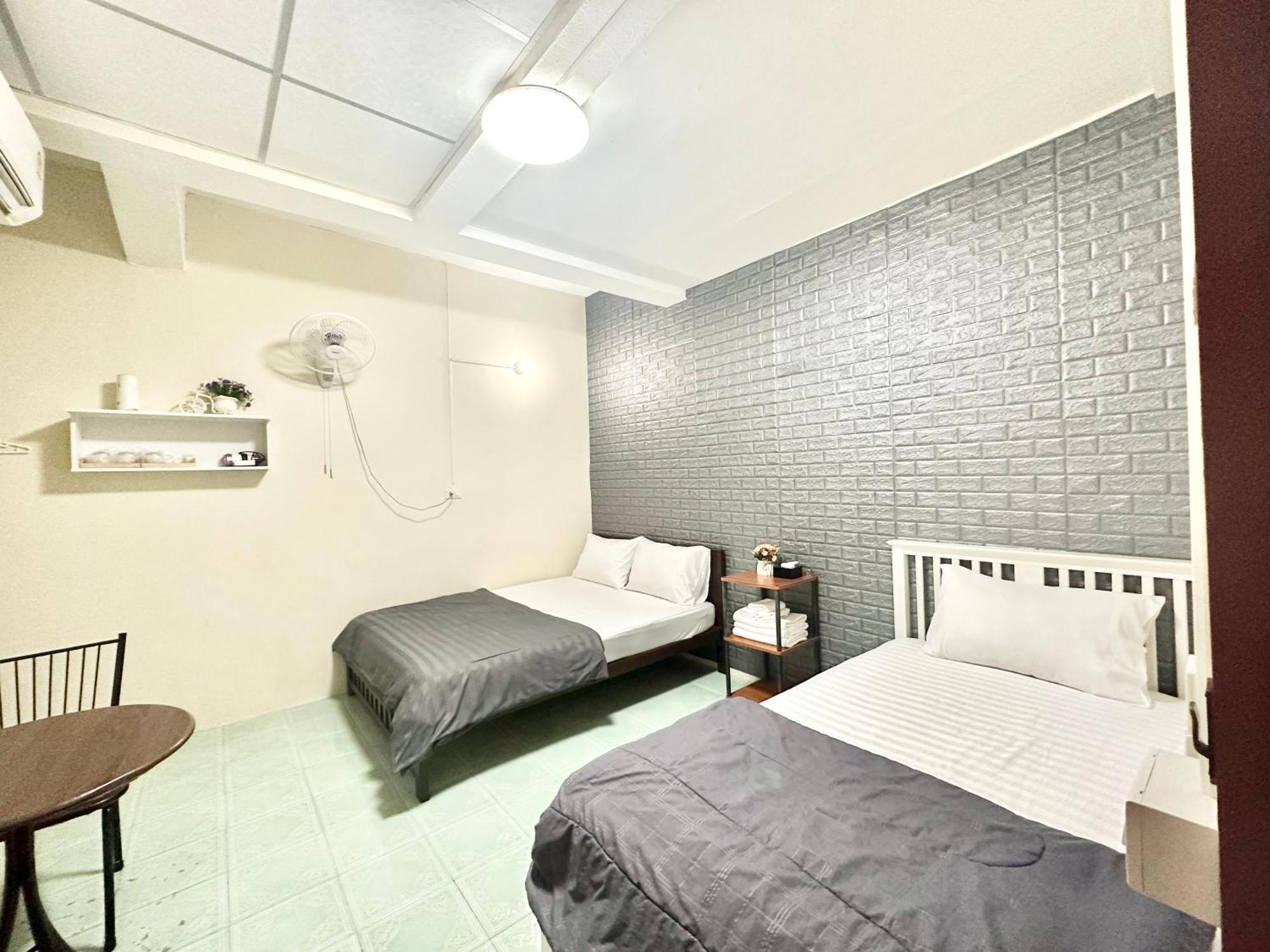 Pd Hostel Bangkok Dış mekan fotoğraf
