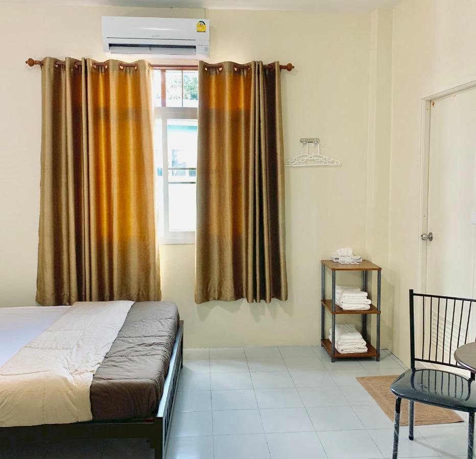 Pd Hostel Bangkok Dış mekan fotoğraf
